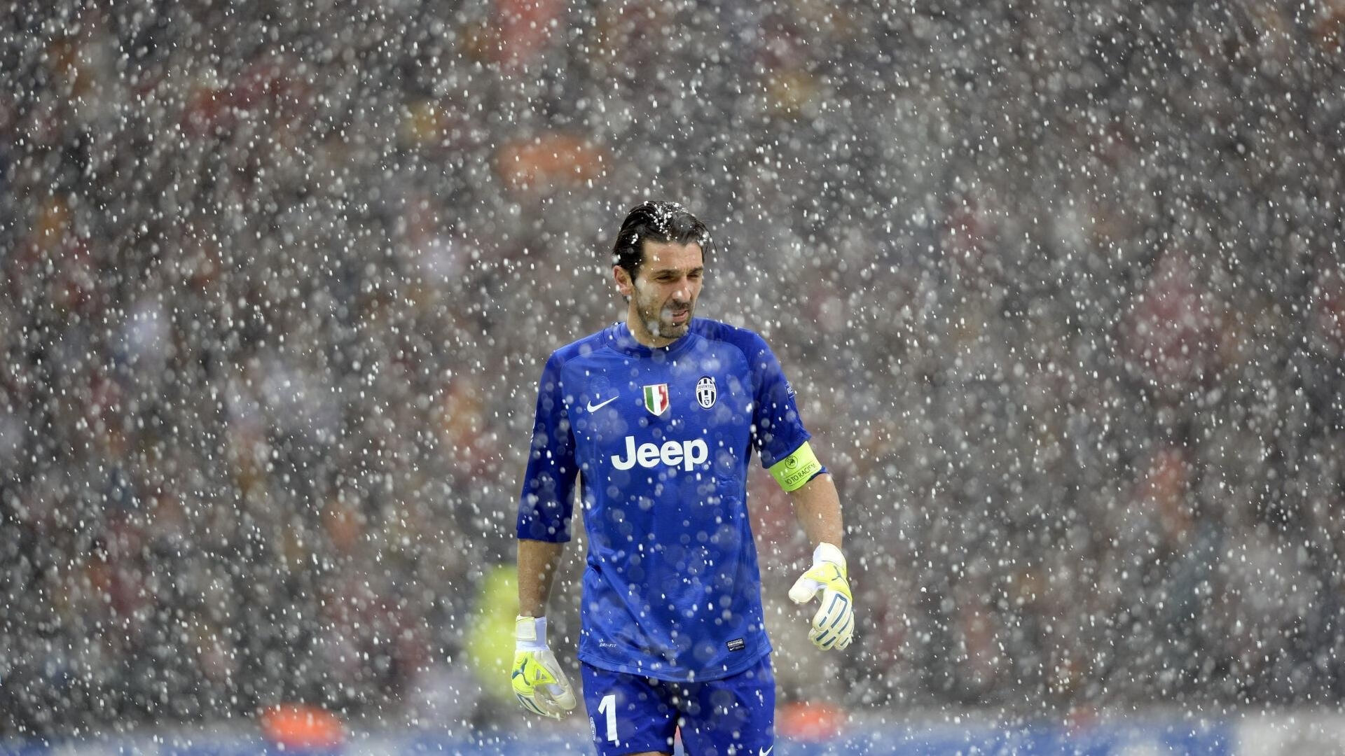 奥亚尔萨瓦尔，冠军之心照亮几内亚的硬仗之路